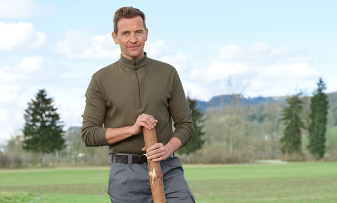 Pull col roulé militair