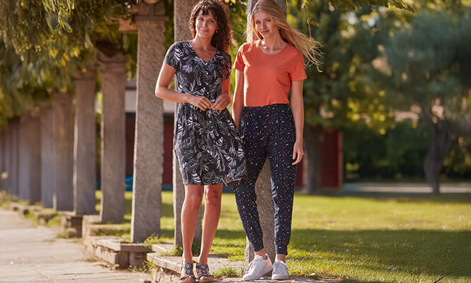 Vêtements légers pour femmes