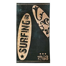 Linge de plage avec planches de surf et inscription