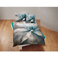 Linge de lit à grande fleur dans des tons doux