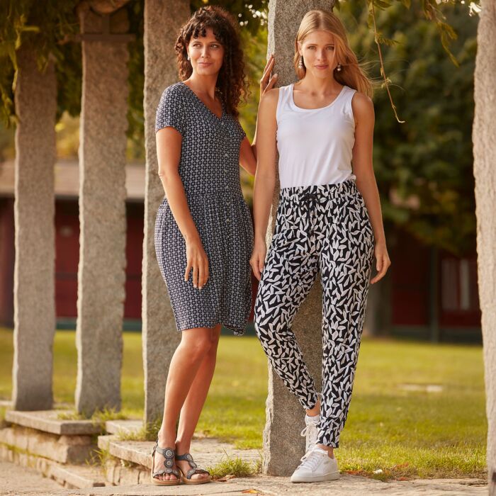 Jersey-Kleid durchgeknöpft