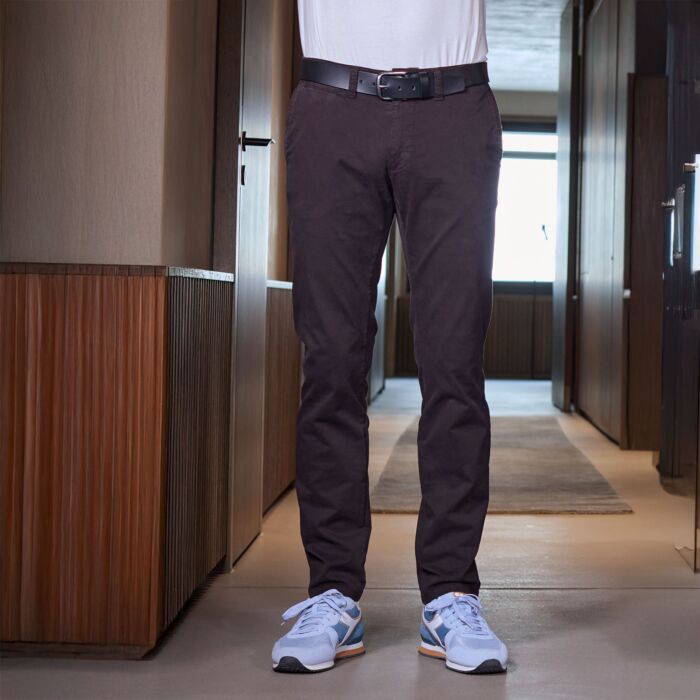 Stretchige Chino-Hose von Artime