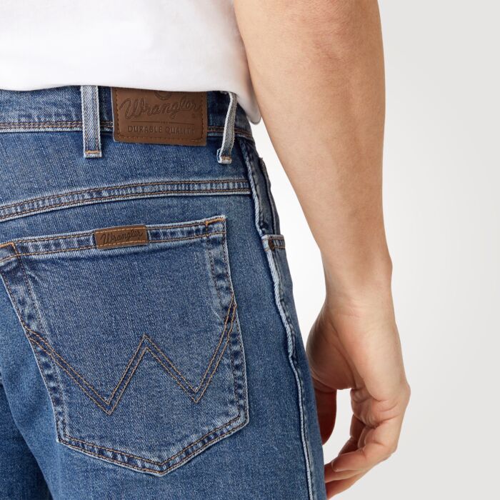 Wrangler Herren Jeans Straight-Fit