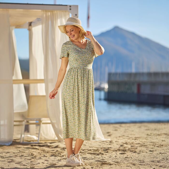 Florales Sommerkleid in angenehmer Viscosequalität