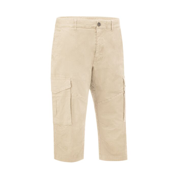 Modische 3/4 Cargohose mit vielen Taschen