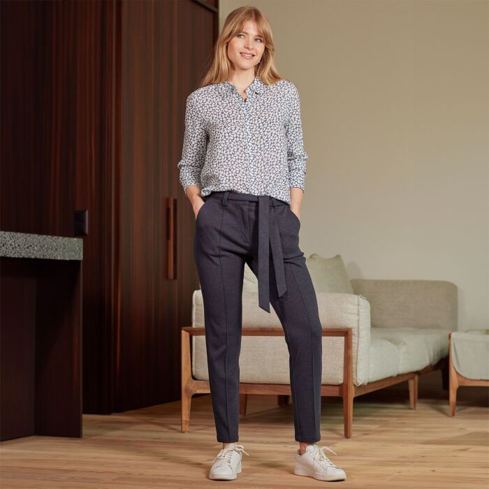 Pantalon en tissu classique pour dames