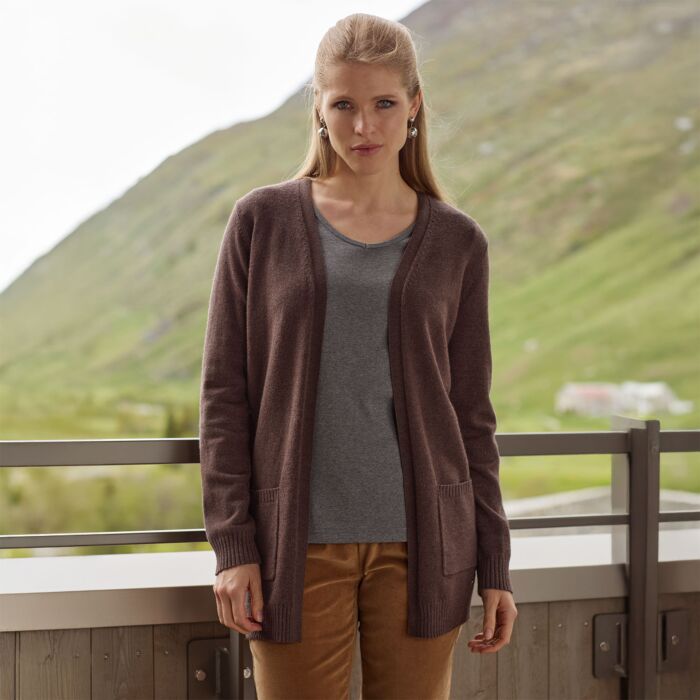 Strickcardigan mit aufgesetzten Taschen