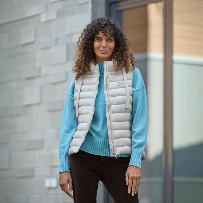 Gilet matelassé à capuchon amovible