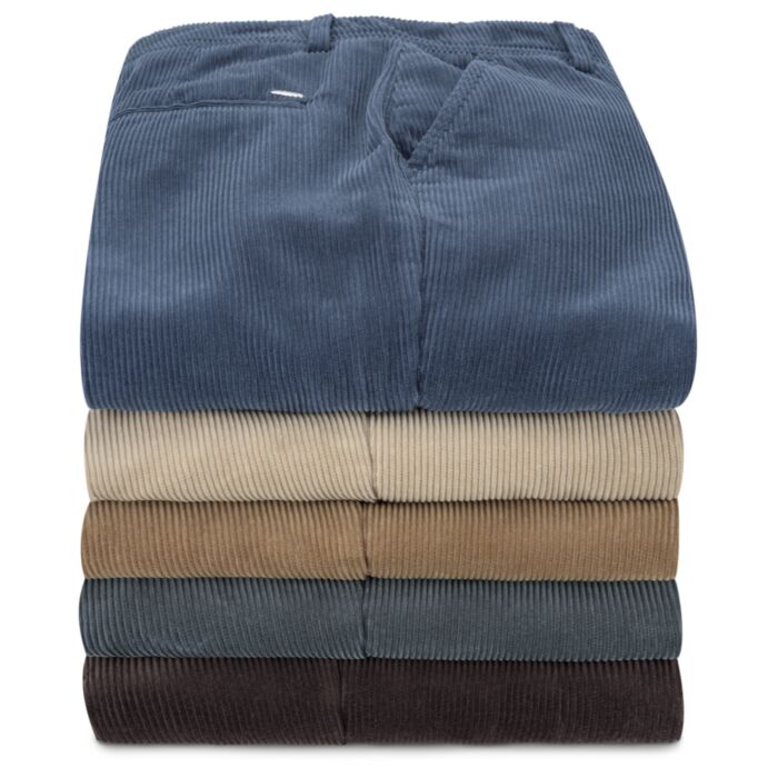 Weite Cordhose mit Gurtschlaufen
