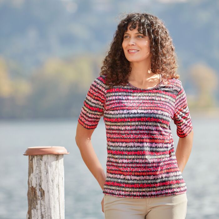 T-Shirt mit Allover-Print und Rundhalsausschnitt