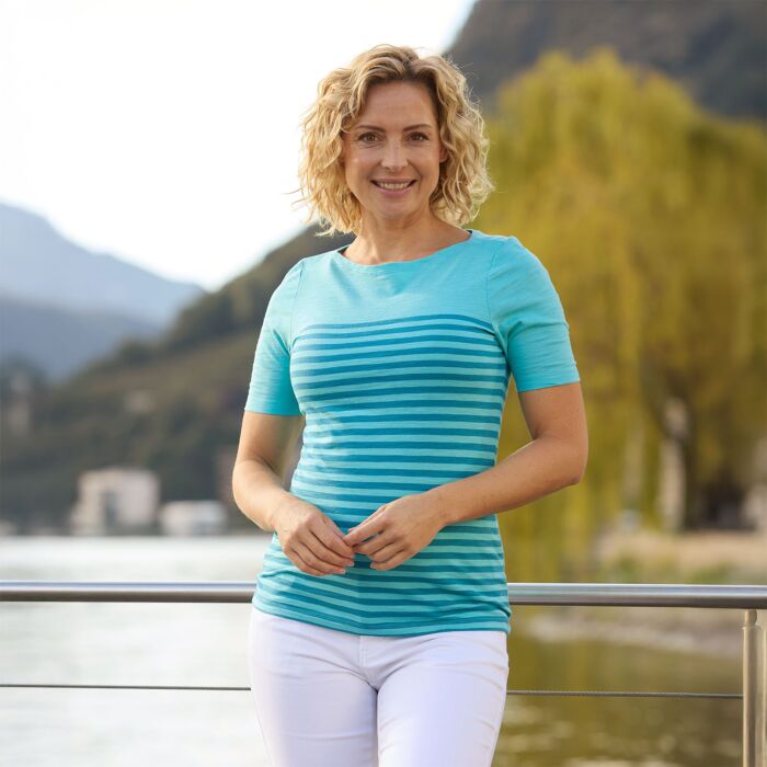 Gestreiftes T-Shirt mit halblangen Ärmeln