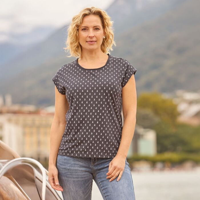 T-Shirt mit Segelschiff-Print