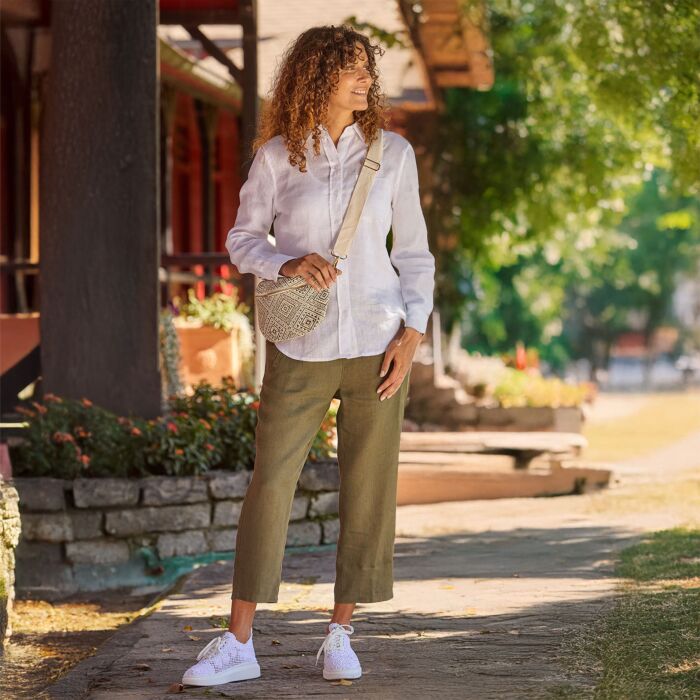 Blouse unie avec col façon chemise pour dames