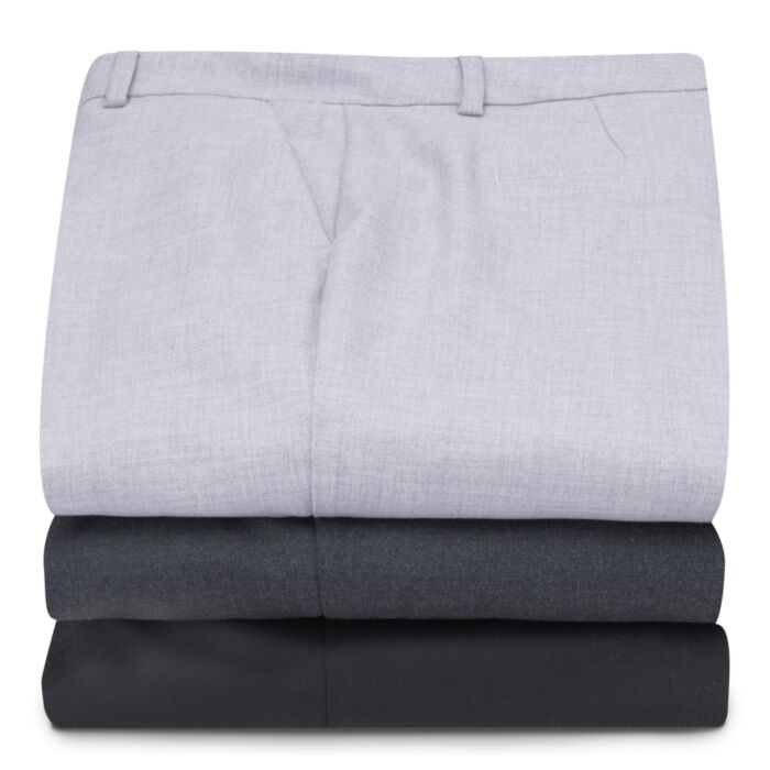 Leichte Stoffhose mit Bügelfalten