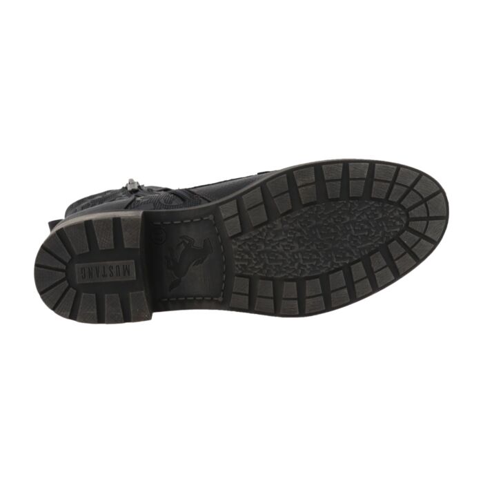 Modische MUSTANG Schnürstiefelette aus pflegeleichtem Softmaterial-Mix