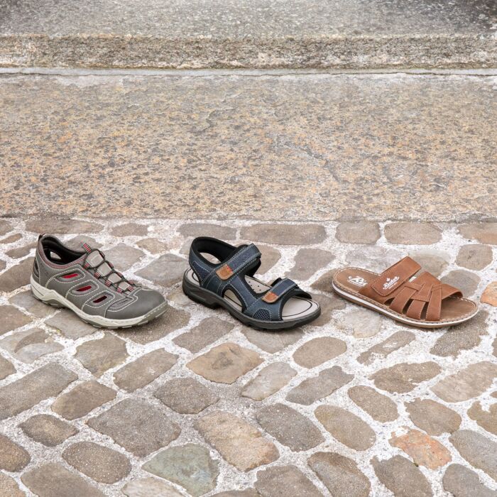 Funktioneller Rieker Outdoor-Schlupfschuh