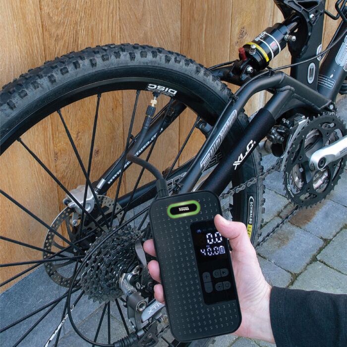 Akku-Pumpe für Velo, Ball oder Auto