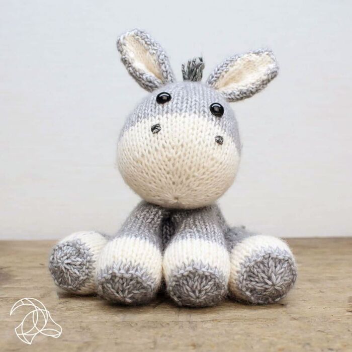 Hardicraft Strickset Esel Lente