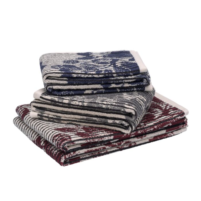 Linge éponge à rayures verticales et motifs floraux