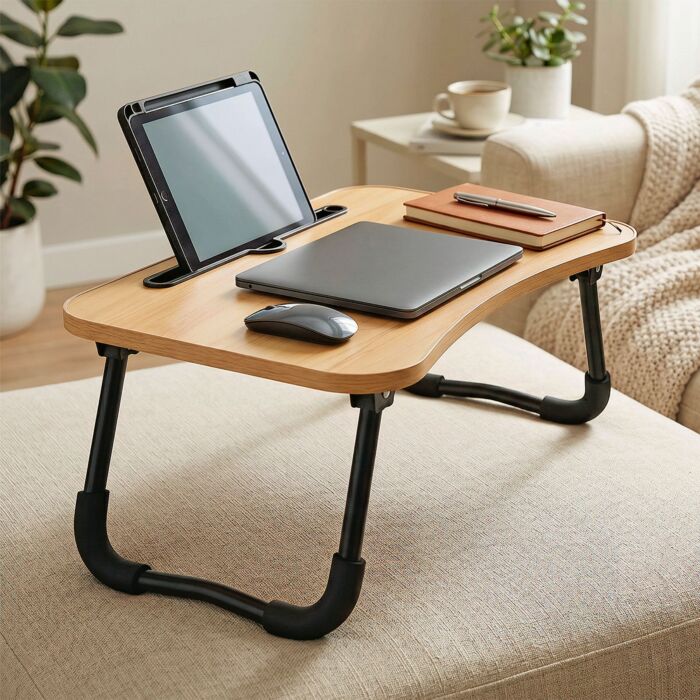 Klappbarer Laptop-Tisch in Holzoptik