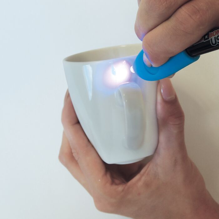 Lazer Bond résine plastique liquide avec lumière UV