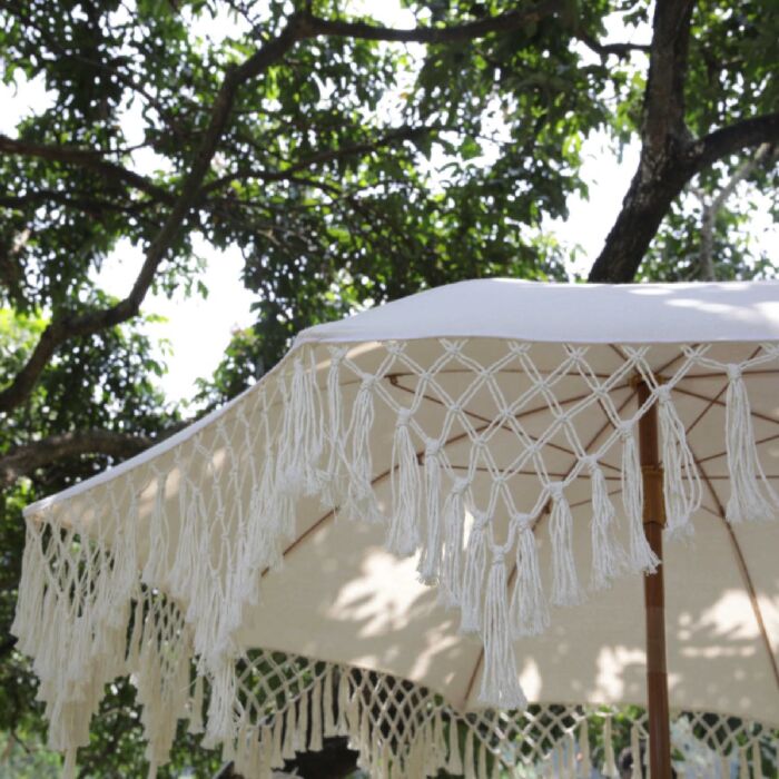 Parasol de style boho, avec franges
