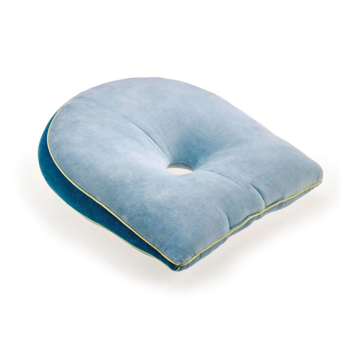 Coussin viscoélastique ergonomique de forme biseautée ⋆ Lehner Versand