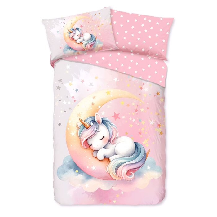 Linge de lit avec licorne sur un croissant de lune main product photo