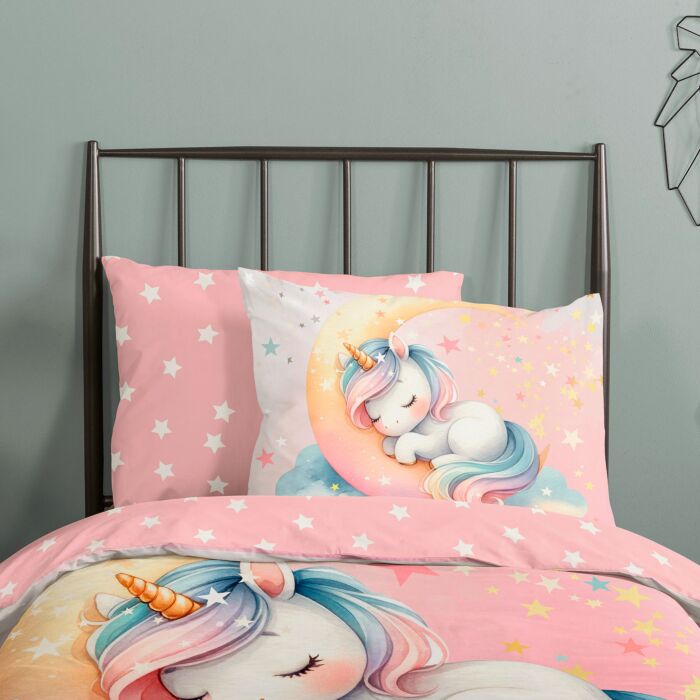 Linge de lit avec licorne sur un croissant de lune