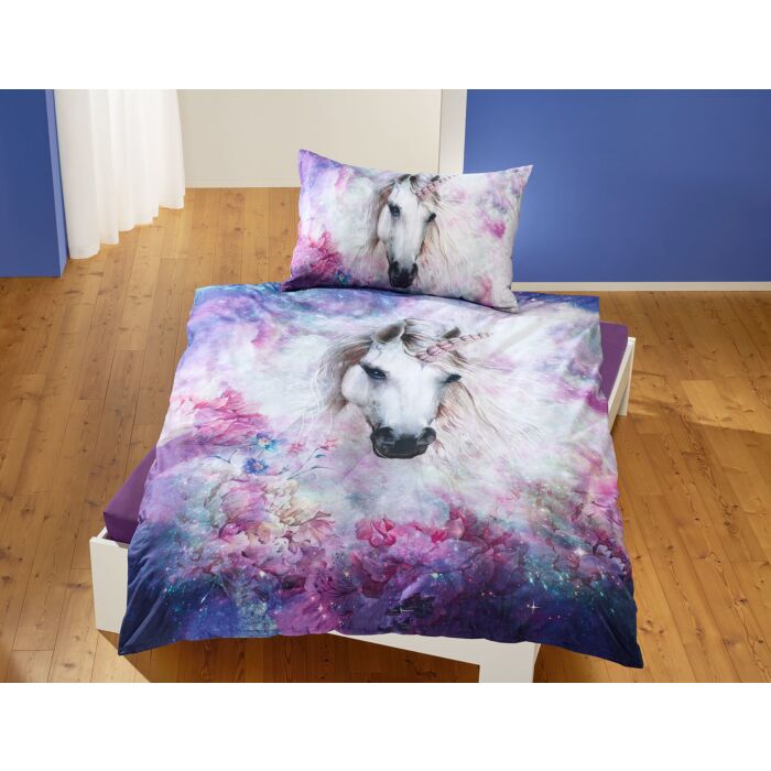 Bettwäsche mit zauberhaftem Einhorn in violetten Farbtönen – Garnitur – 50x70 cm / 160x210 cm