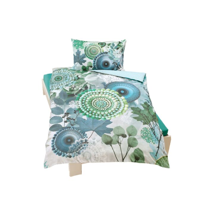 Bettwäsche mit Wintermandalas main product photo