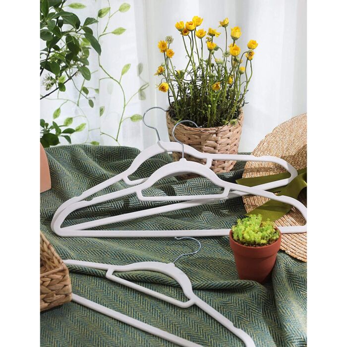 cintres en plastique 50 pièces