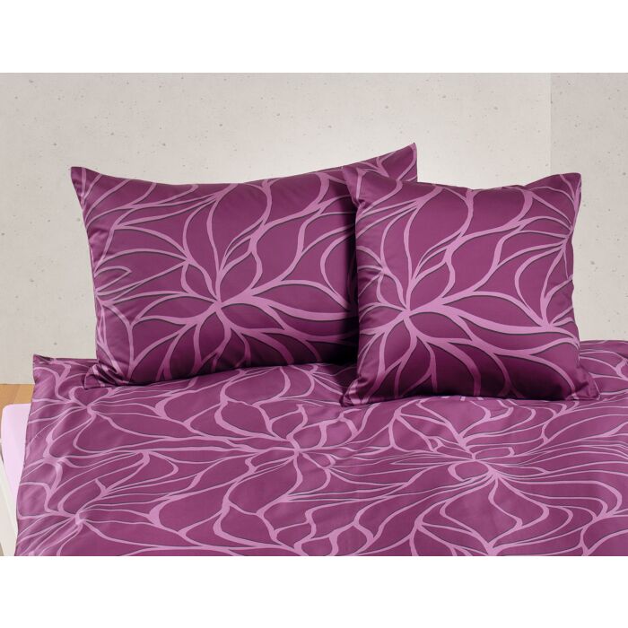 Draps-housses aux coloris assortis: cannelle, mûre