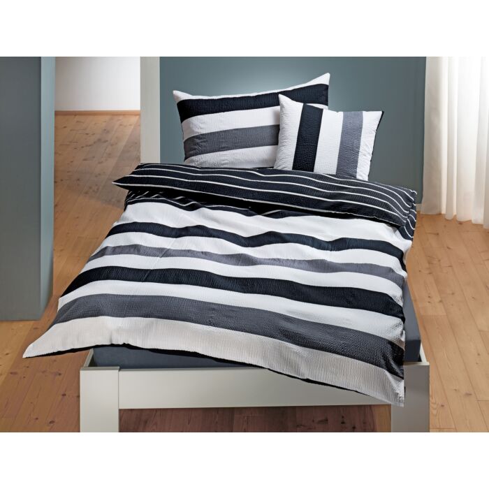 Bettwäsche in schwarz-weissem Streifenmix – Duvetbezug – 240x240 cm