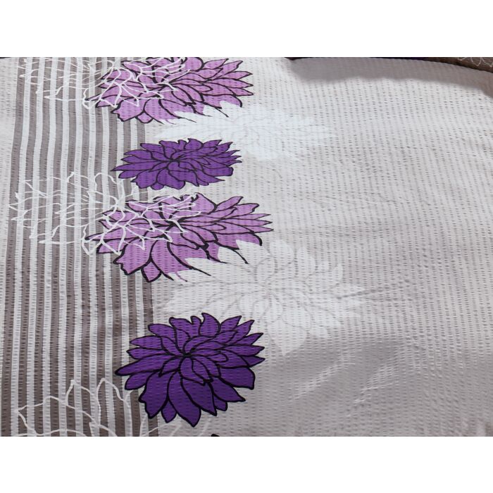 Linge de lit avec beau motif floral