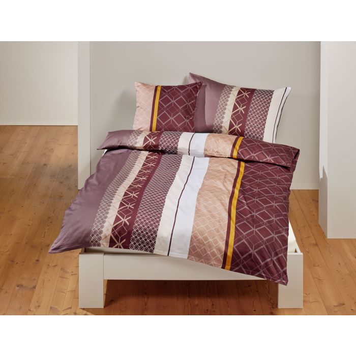 Image of Bettwäsche gestreift mit schönem Rautenmuster, aubergine, 65x100 cm bei Lehner Versand Schweiz