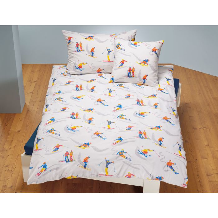 Image of Bettwäsche mit bunten Skifahrern, weiss, 65x65 cm bei Lehner Versand Schweiz