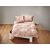 Linge de lit orné d'un motif fleuri